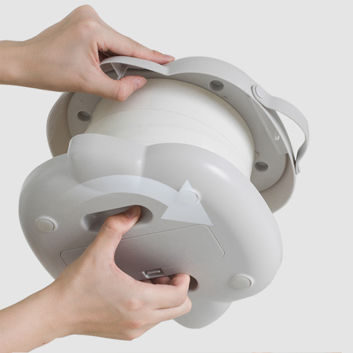 Ouverture en quelques secondes du pot pliable MICCOO